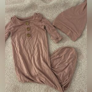 Caden Lane 7-14 lbs gown and hat